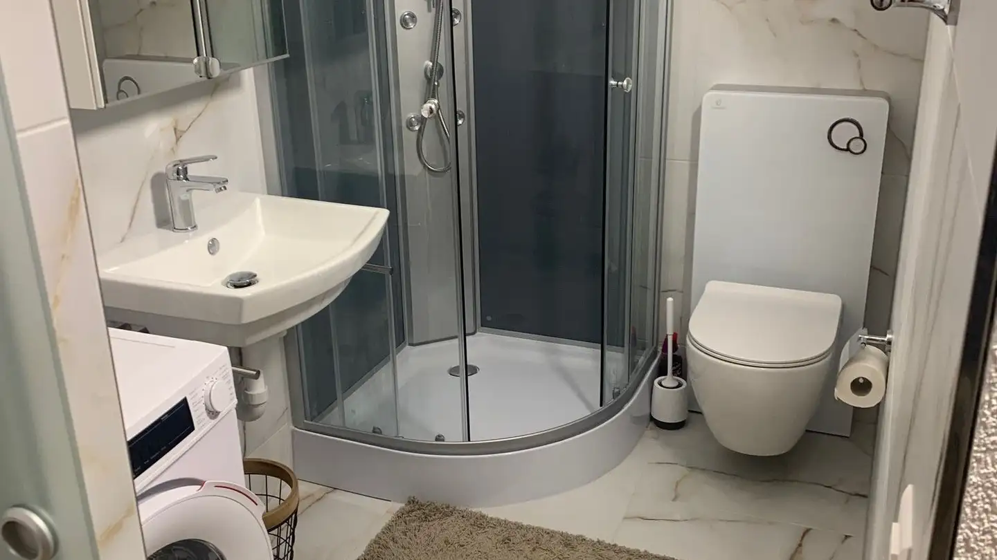 Studio à louer - Dorfstrasse 26, 6417 Sattel - Photo 2