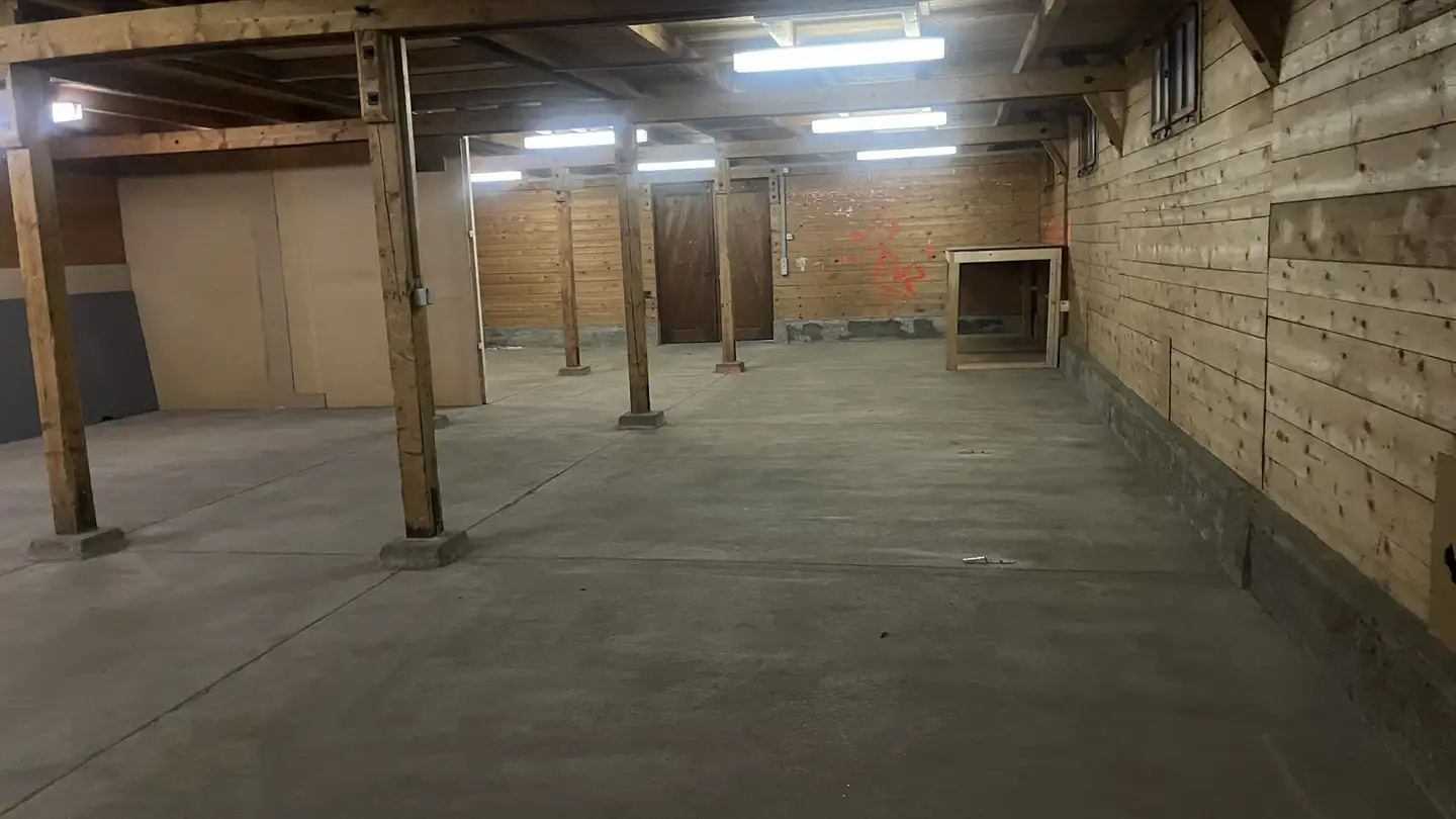 Commerciale in affitto - Gulmstrasse 2, 6315 Oberägeri