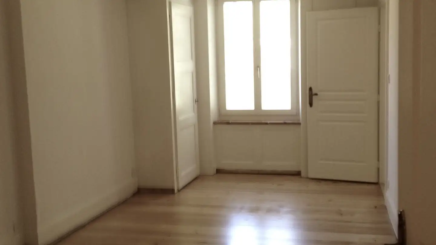 Apartment for rent - Rue Du Jura 17, 1450 Ste-Croix - Photo 3