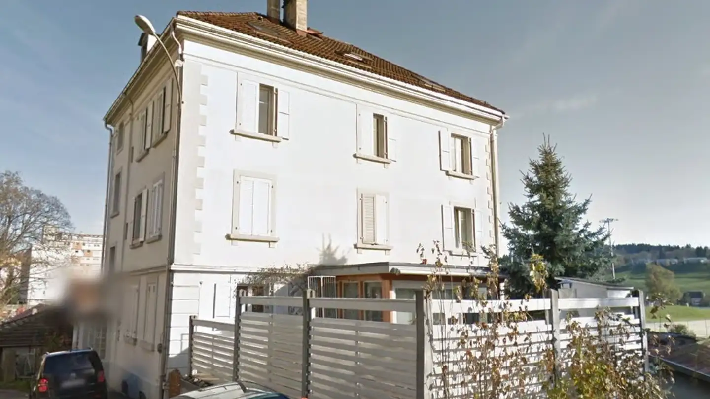 Outdoor parking space for rent - Rue Des Bassets 8, 2300 La Chaux-de-Fonds