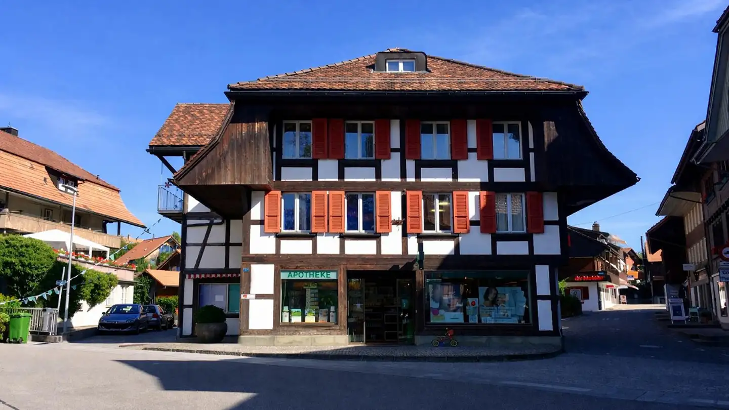 Mischgenutztes Gebäude mieten - Dorfplatz 22, 3150 Schwarzenburg