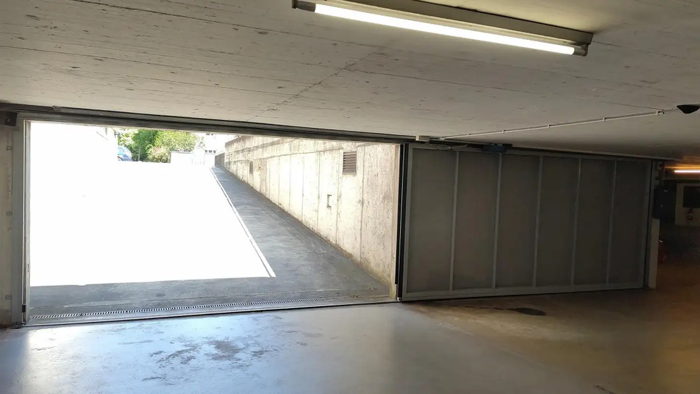 Place de parking souterraine à louer - Löwenschanz 3, 8280 Kreuzlingen - Photo 3