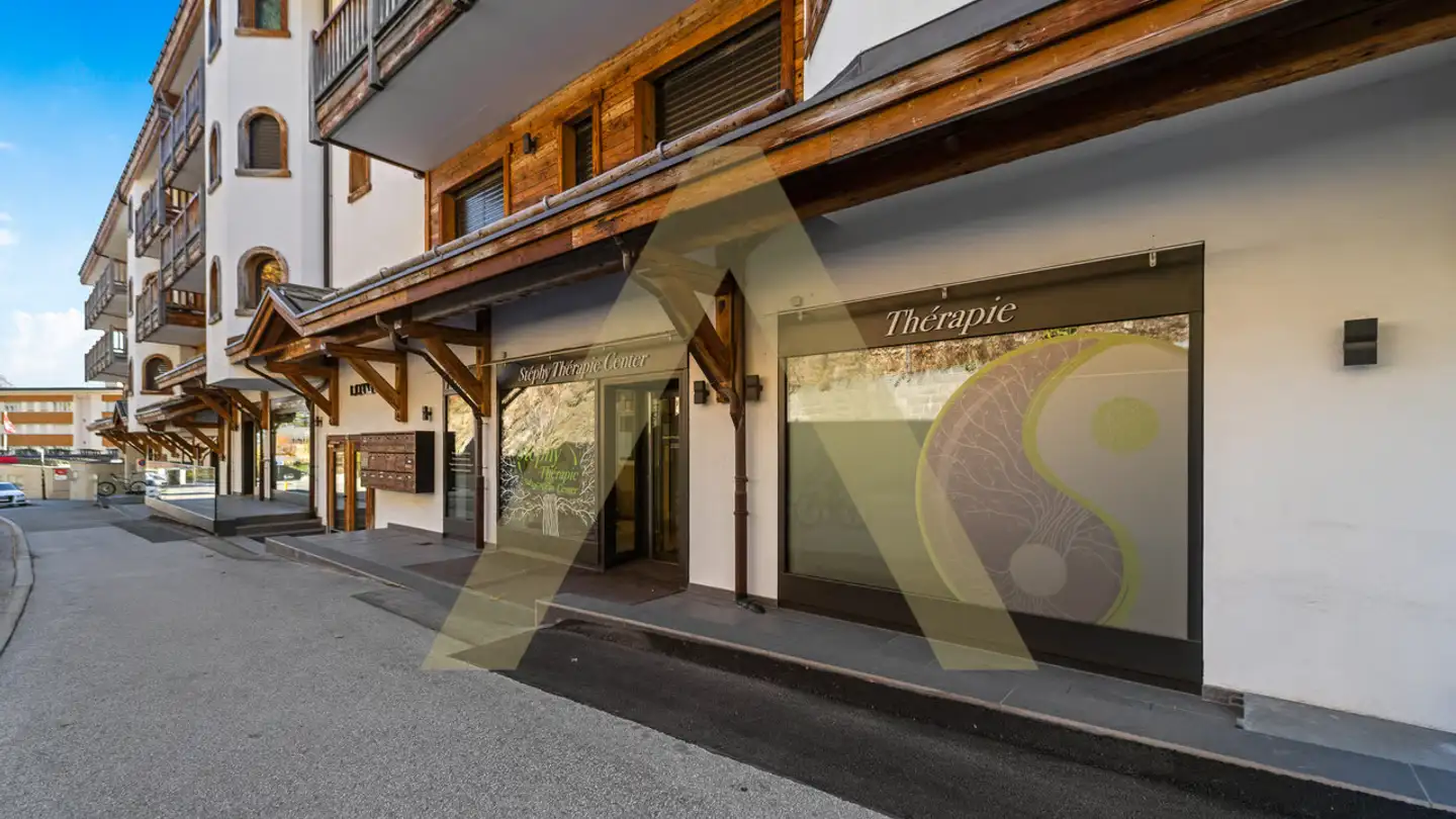 Commercial à vendre - 3963 Crans-Montana