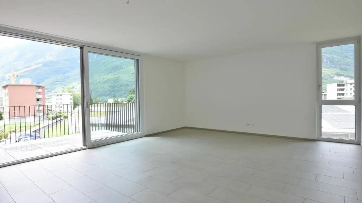 Apartment for rent - Via Dragone 6, 6710 Biasca - Photo 3