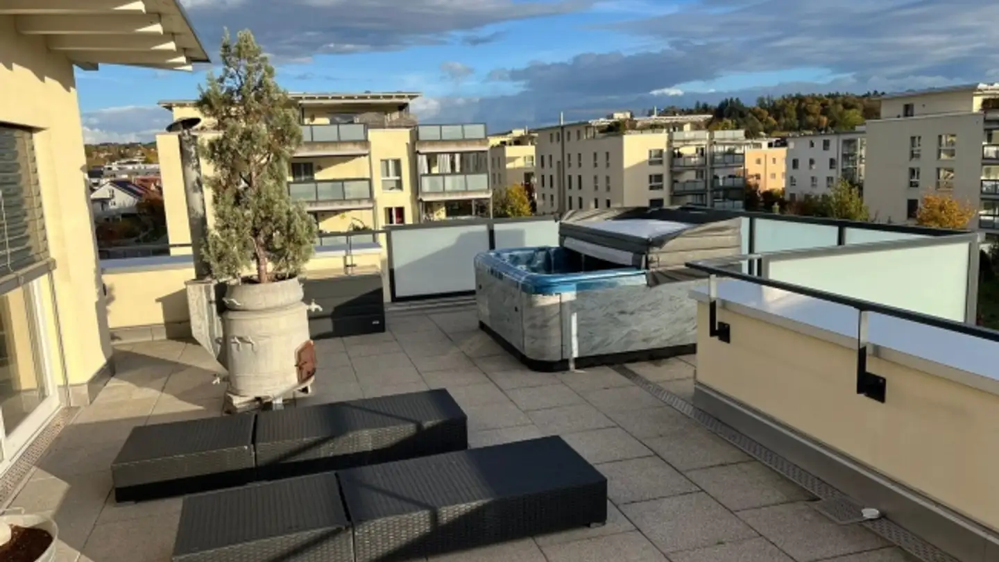 Attique à louer - 3250 Lyss