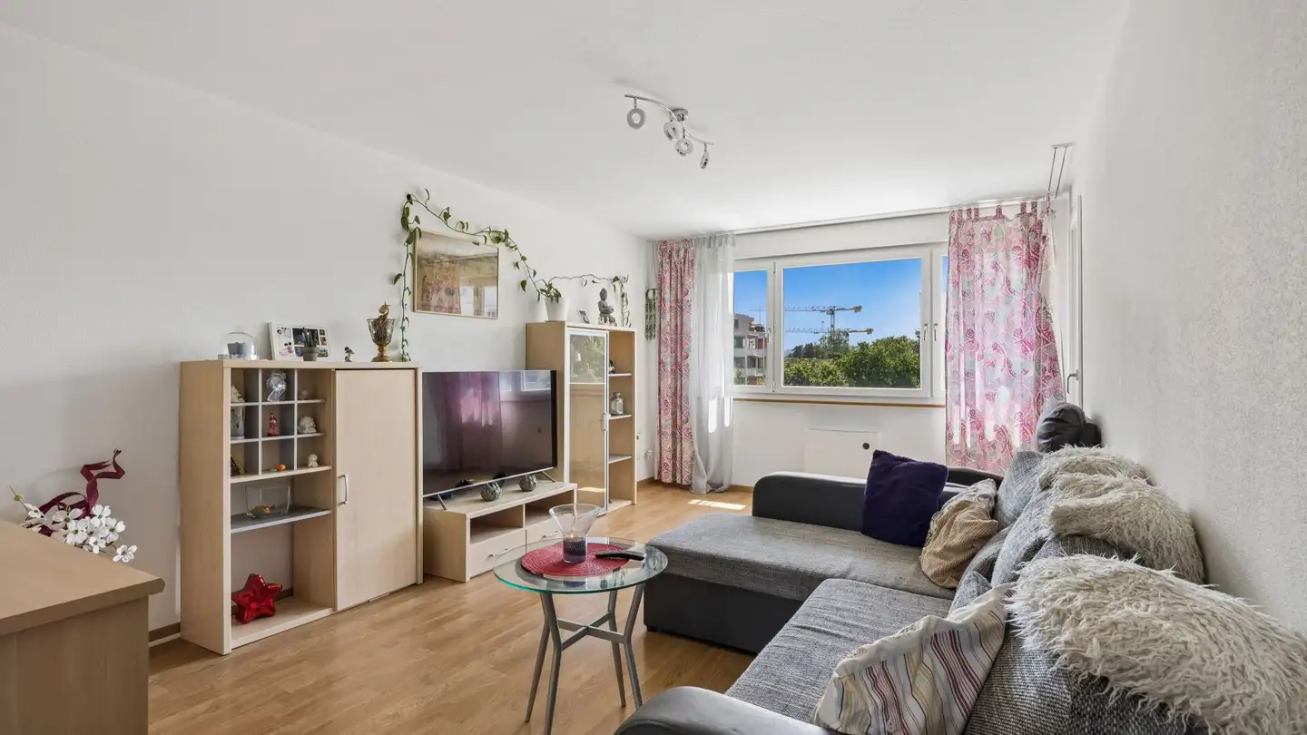 Apartment for sale - Äussere Mattenstrasse, 5036 Oberentfelden