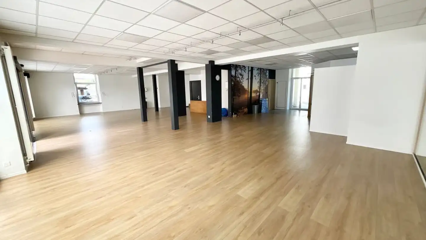 Shop for rent - 2800 Delémont