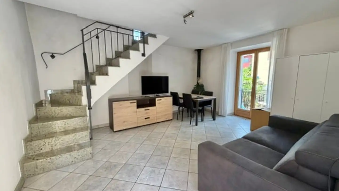 Wohnung mieten - Piazza Di Forn 3, 6574 Vira (Gambarogno) - Foto 2
