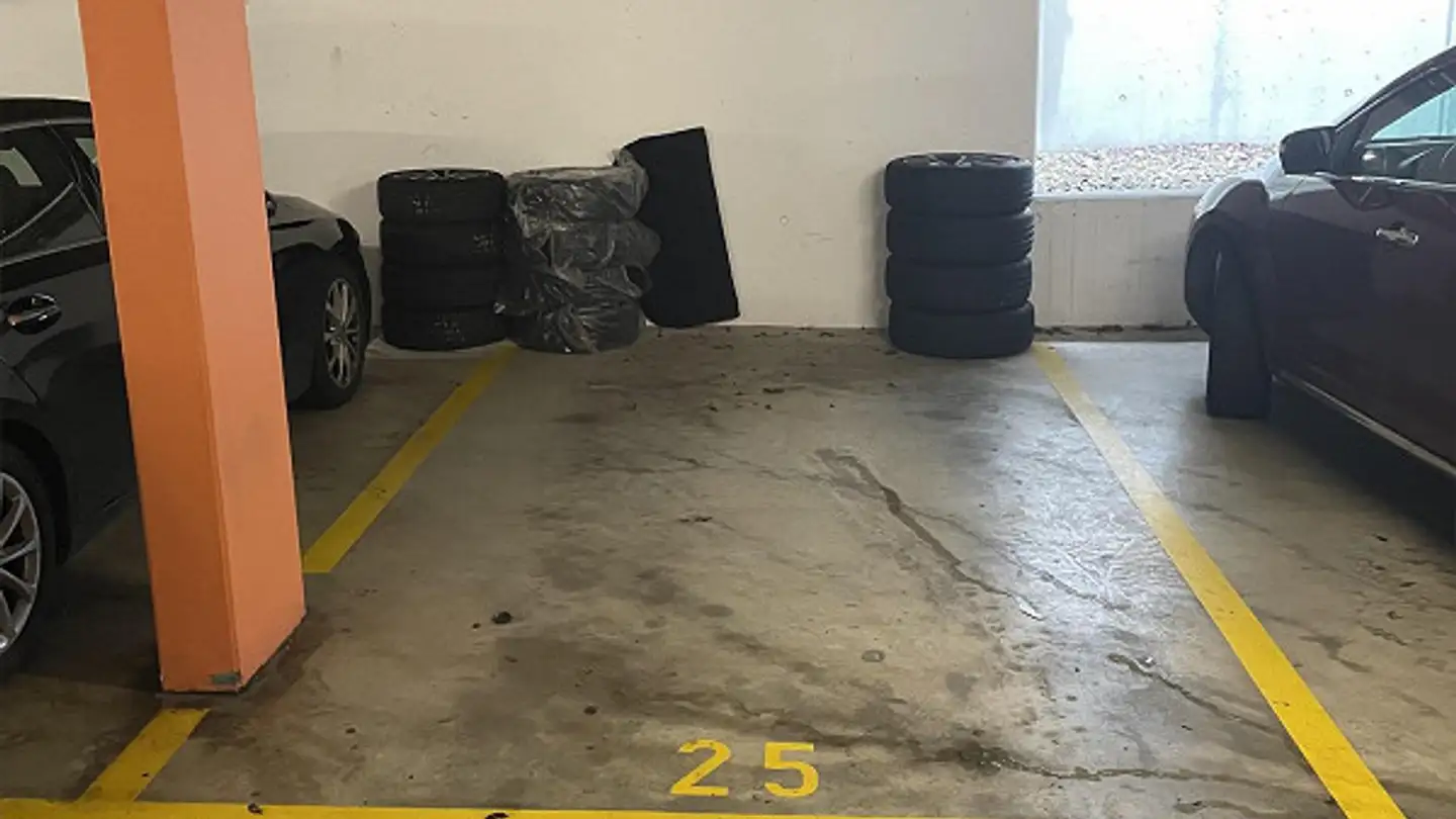 Underground parking space for rent - Luzernstrasse 106, 6102 Malters