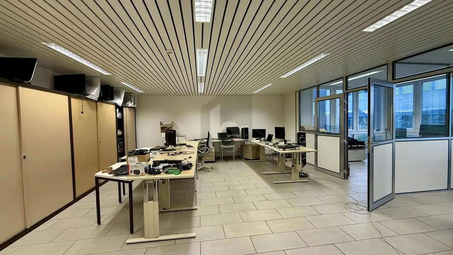 Spazio ufficio in affitto - 6312 Steinhausen - Photo 2