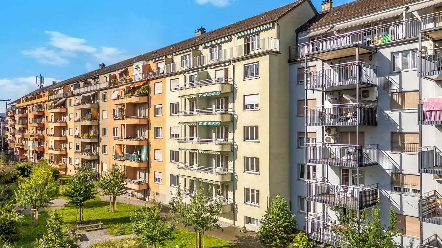 Appartement en terrasse à louer - Manessestrasse 97, 8045 Zürich