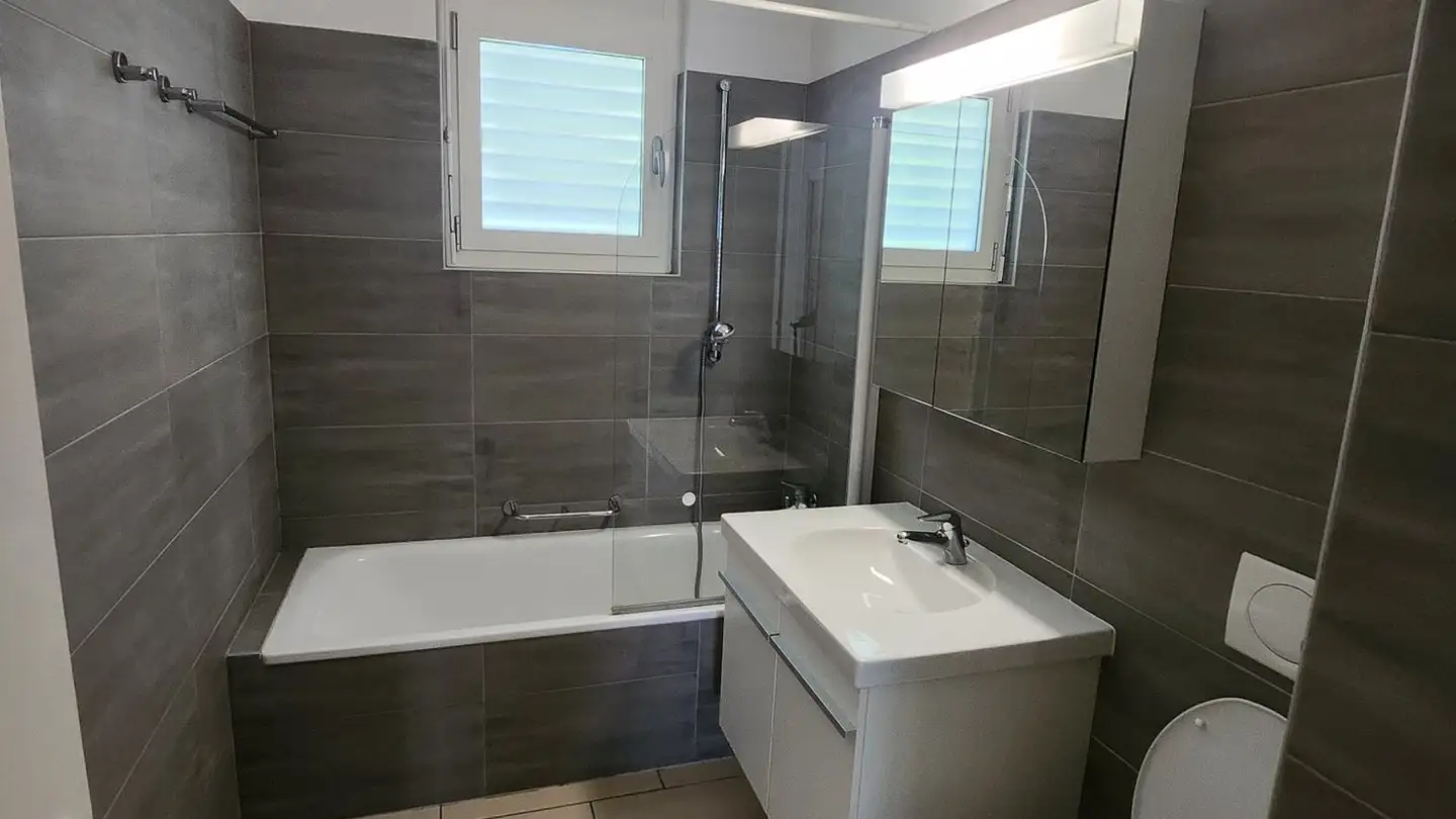 Wohnung mieten - Via Luigi Taddei 4b, 6962 Viganello - Foto 4
