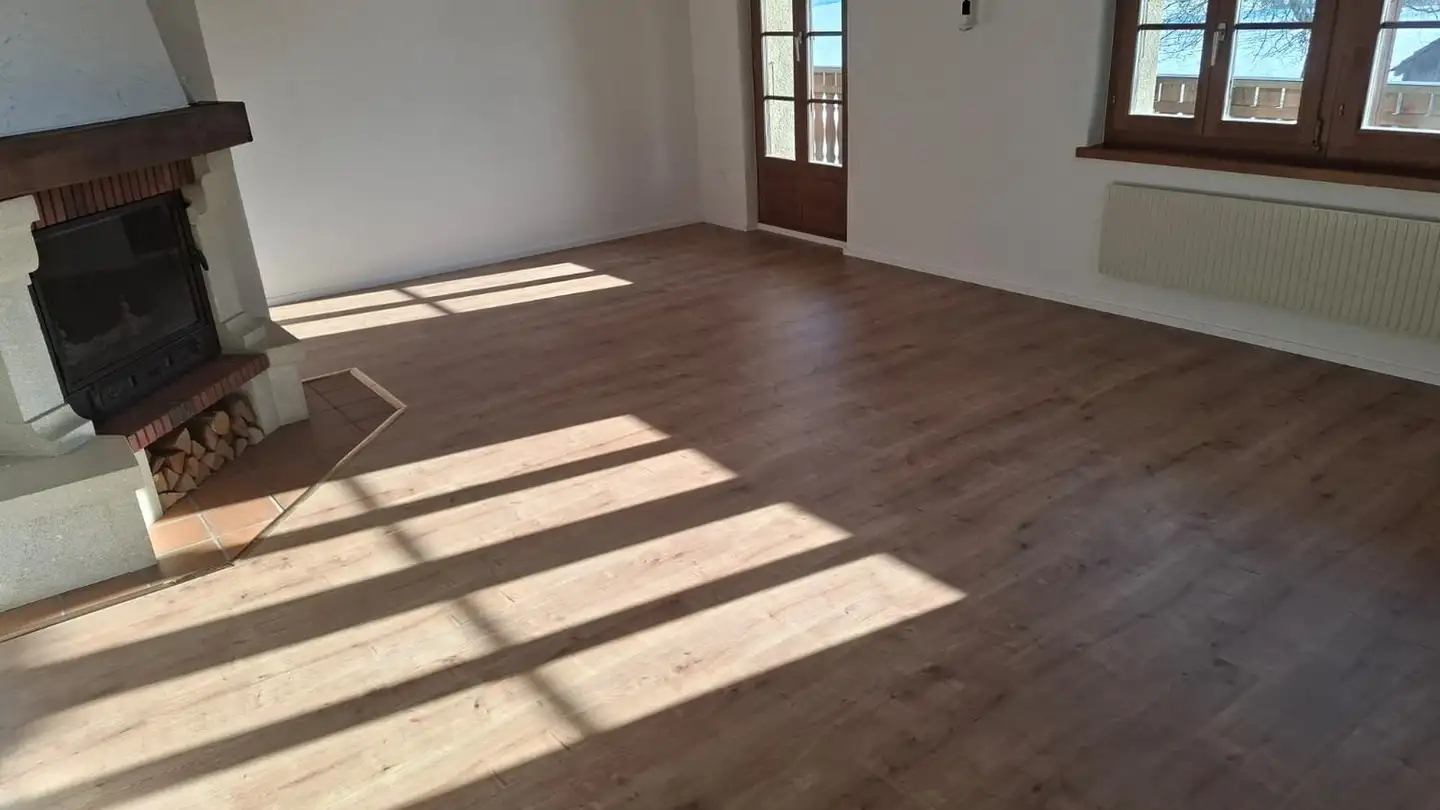 Wohnung mieten - Blattishusstrasse 10, 3182 Ueberstorf