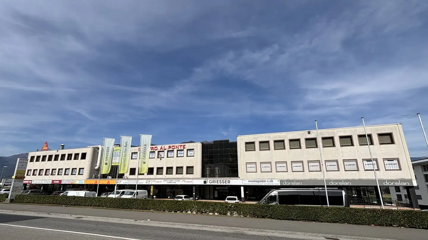 Commerciale in affitto - Via San Gottardo 46, 6593 Cadenazzo