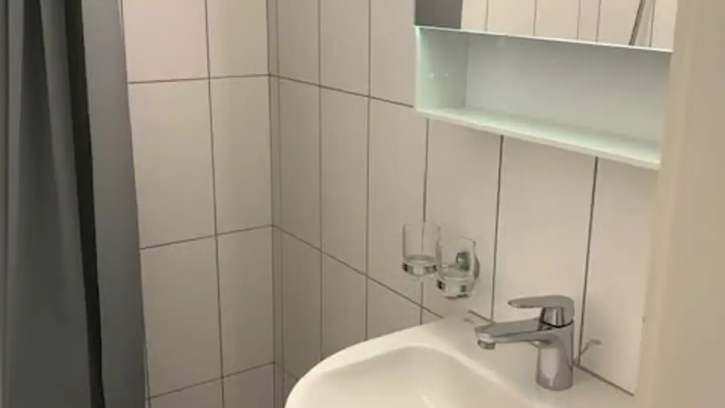 Studio for rent - Rue Des Moulins 3, 2000 Neuchâtel - Photo 3