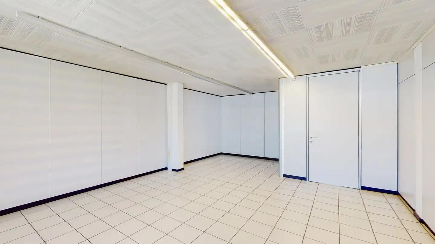 Bureau à louer - Via Cantonale 24, 6802 Rivera