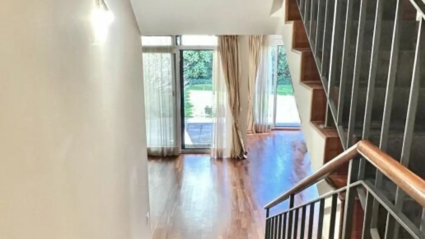Single house for rent - Chemin Bram- Van-Velde 21, 1206 Genève - Photo 2