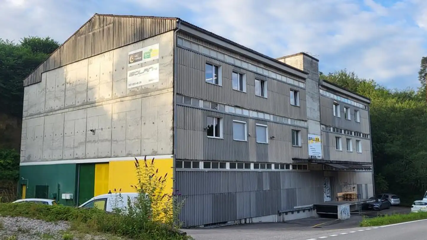 Espace de stockage à louer - Bürenstrasse 14a, 3053 Lätti