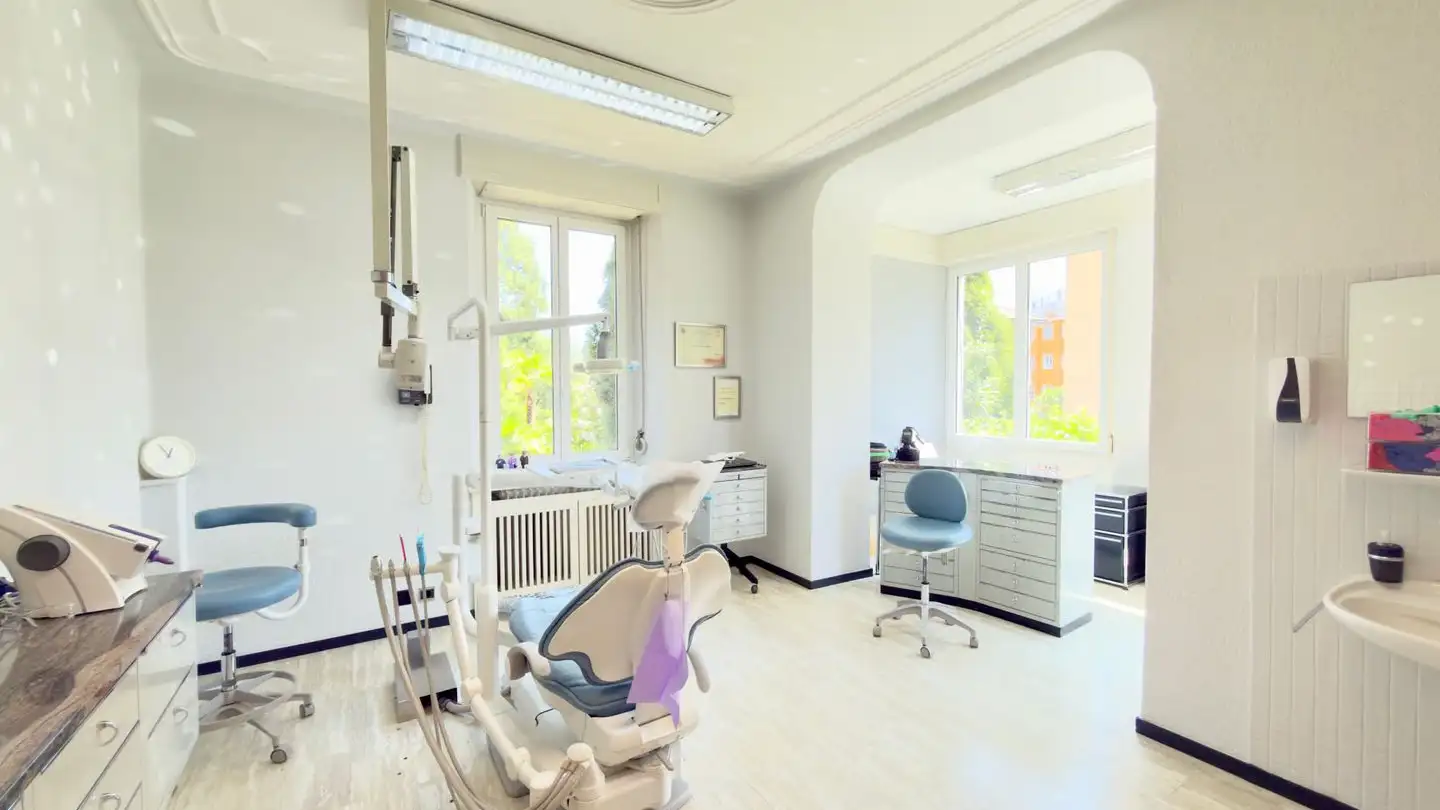 Commercial for sale - 6600 Muralto - Photo 2