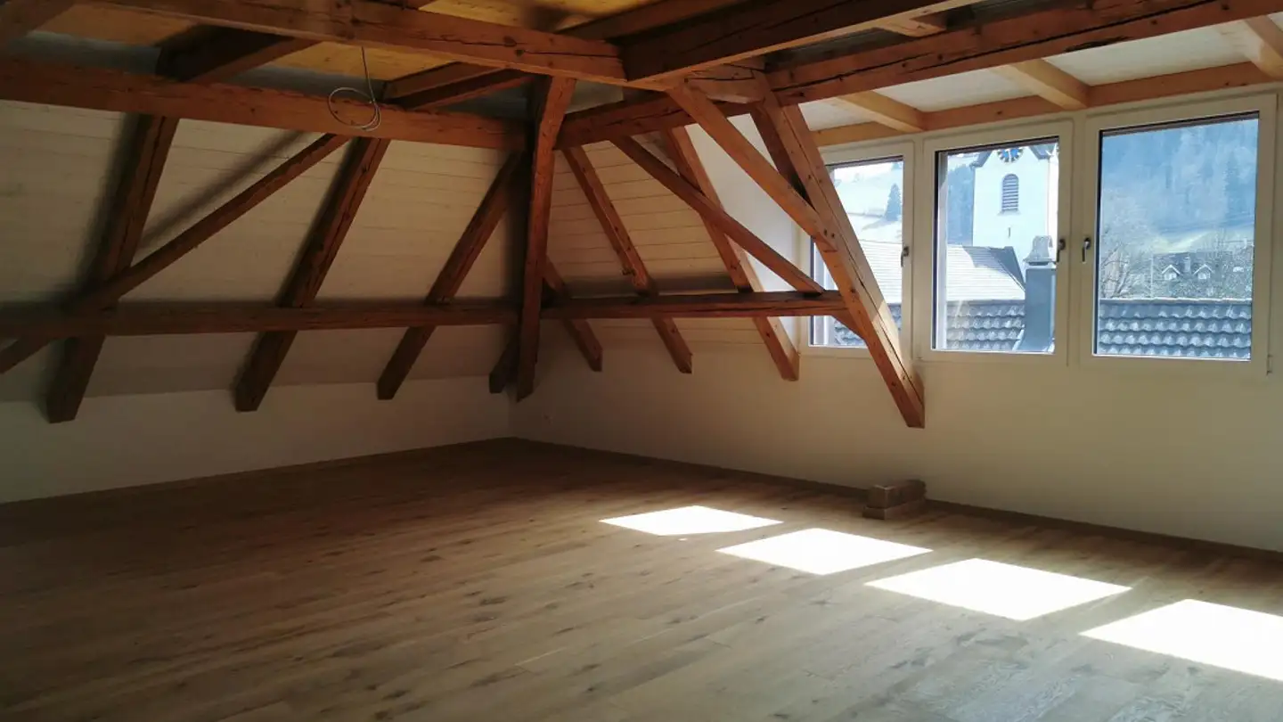 Penthouse for rent - Dorfstrasse 22, 9125 Brunnadern - Photo 3