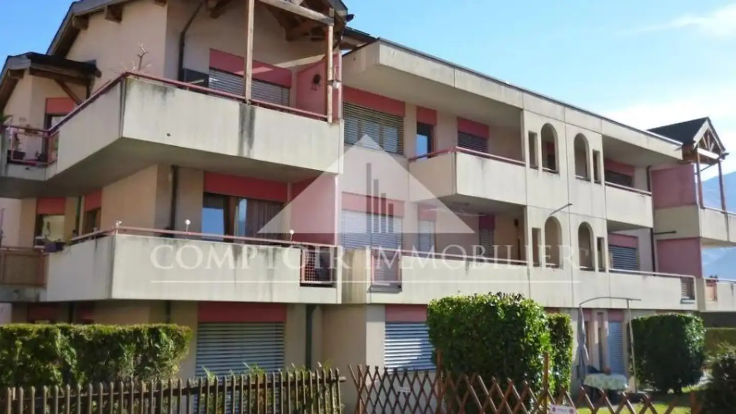 Appartement à louer - Route Cantonale 231, 1963 Vétroz