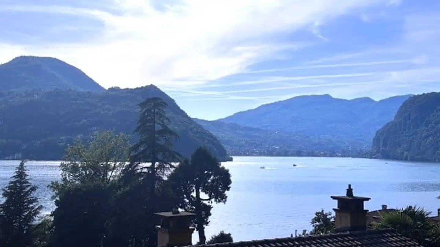 Row house for sale - 6918 Figino