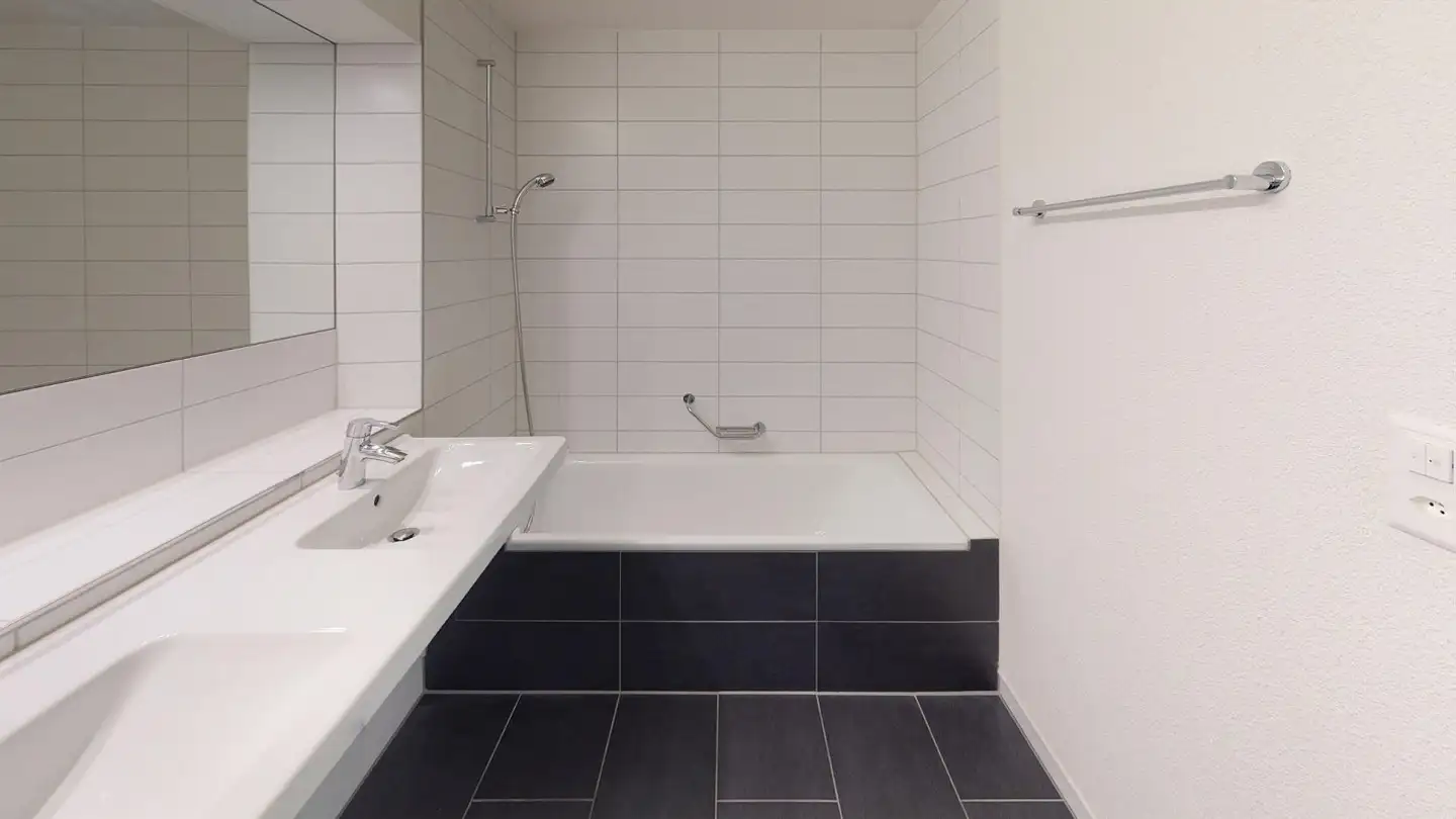 Penthouse for rent - Kantonsstrasse 52d, 8863 Buttikon SZ - Photo 4