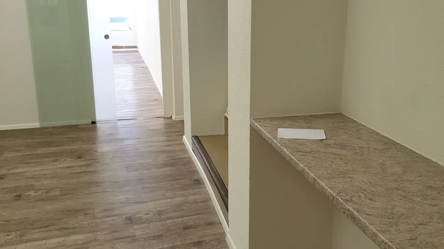 Commerciale in affitto - Herrengasse 11, 4710 Balsthal - Photo 2