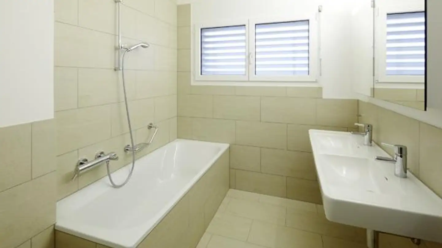 Attic flat for rent - Rheinstrasse 45, 7320 Sargans - Photo 3