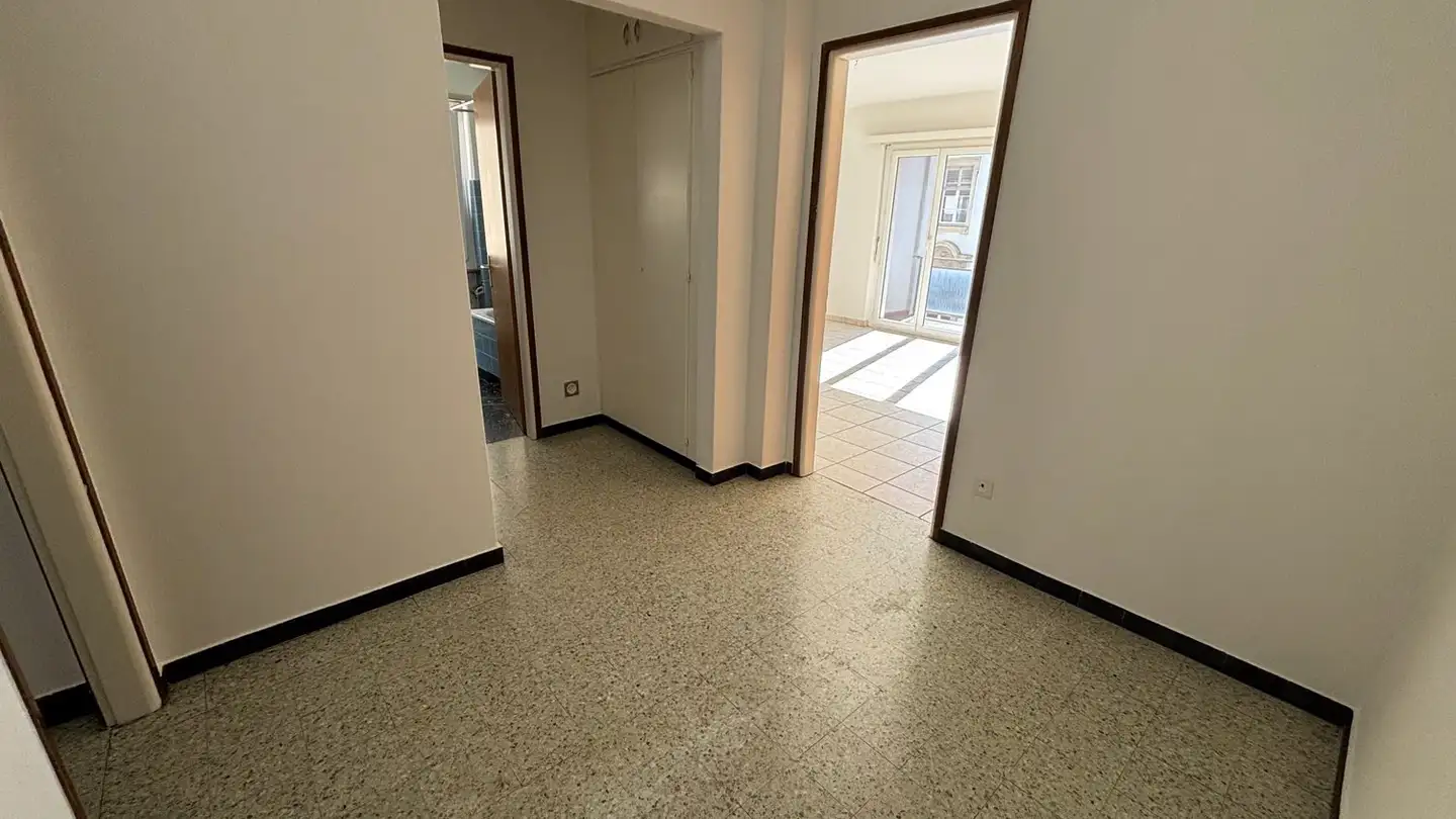 Wohnung mieten - Viale Stazione 17b, 6500 Bellinzona - Foto 3