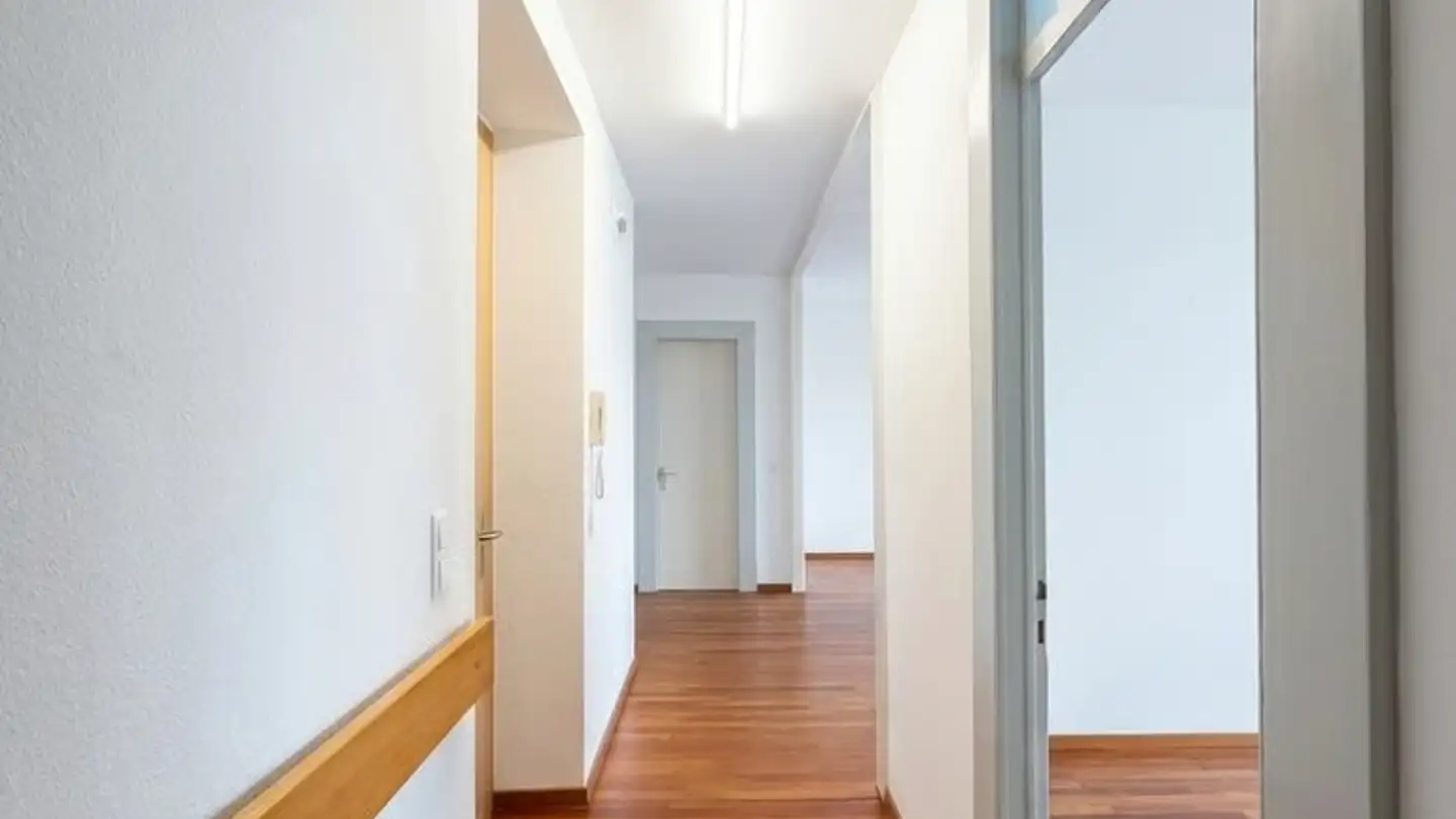 Commercial à louer - Dornacherplatz 17, 4500 Solothurn - Photo 2