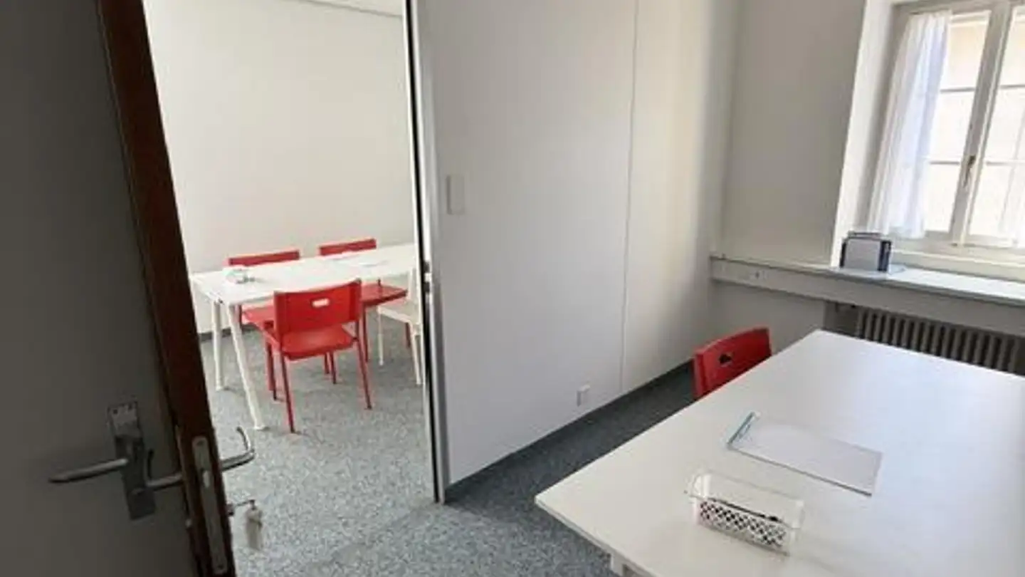 Commercial for rent - Niklaus-Thut-Platz 25, 4800 Zofingen - Photo 4