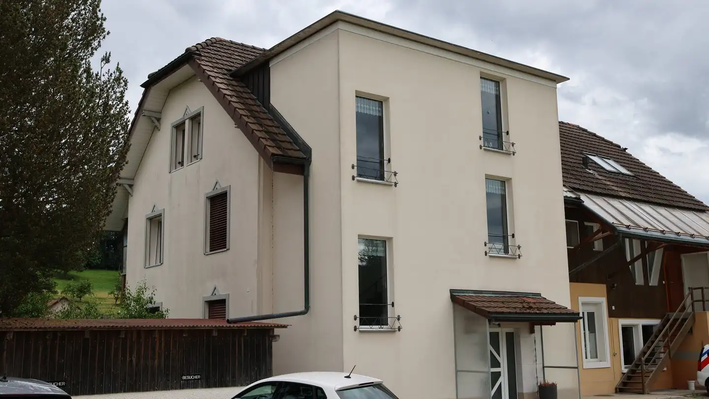 Attique à louer - Steinmattstrasse 1, 3297 Leuzigen