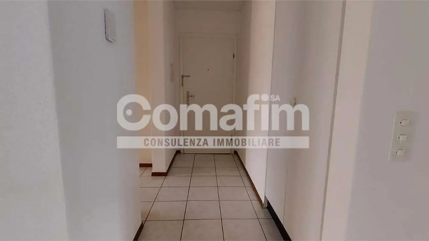 Garage singolo in affitto - Via Macello 3, 6710 Biasca - Photo 3