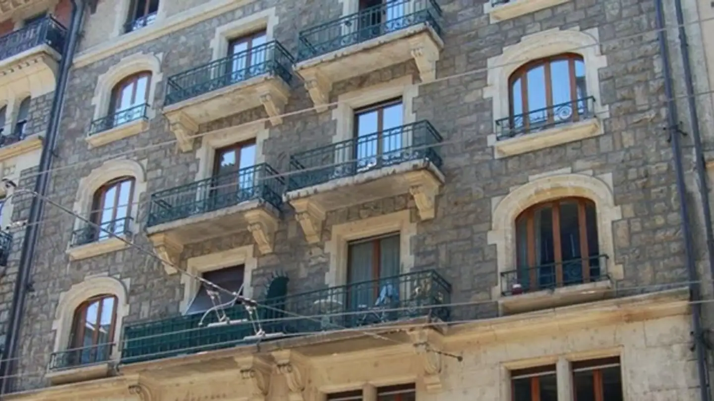 Immeuble mixte à louer - Rue Des Eaux-Vives 3, 1207 Genève