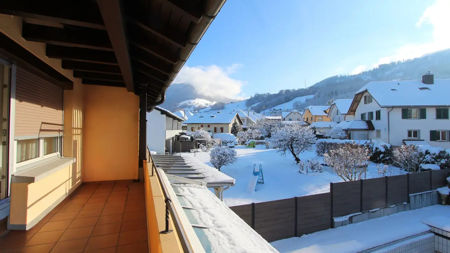 Single house for rent - Kreuzstattstrasse, 8854 Galgenen - Photo 2