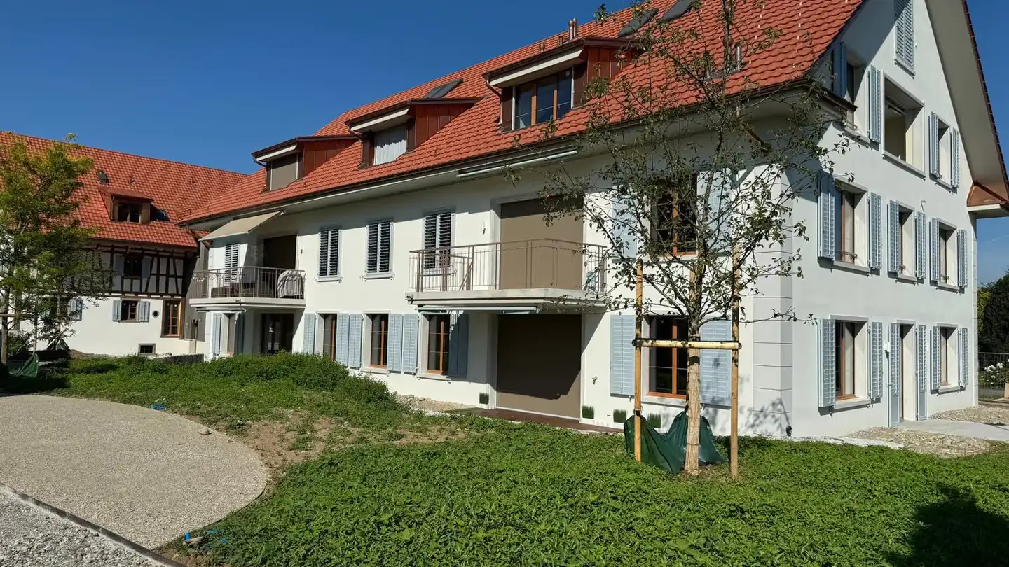 Appartement à louer - Im Steinacher 3, 8303 Bassersdorf