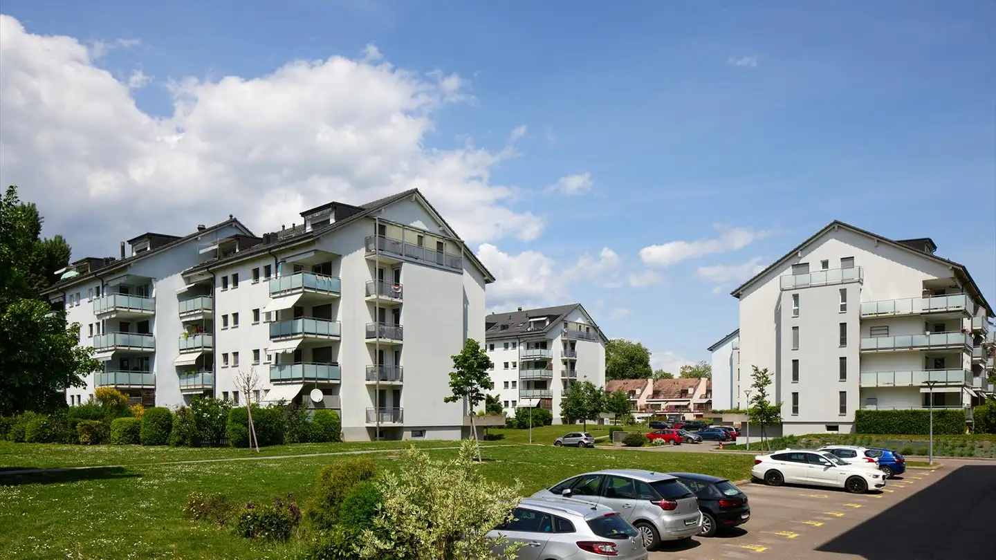 Outdoor parking space for rent - 1400 Yverdon-les-Bains - Photo 3