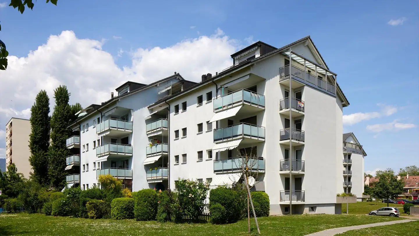 Outdoor parking space for rent - 1400 Yverdon-les-Bains - Photo 4