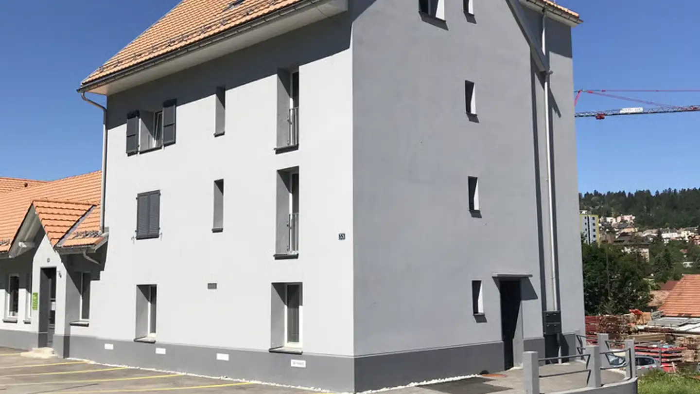Parcheggio esterno in affitto - Rue Fritz-Courvoisier 53, 2300 La Chaux-de-Fonds