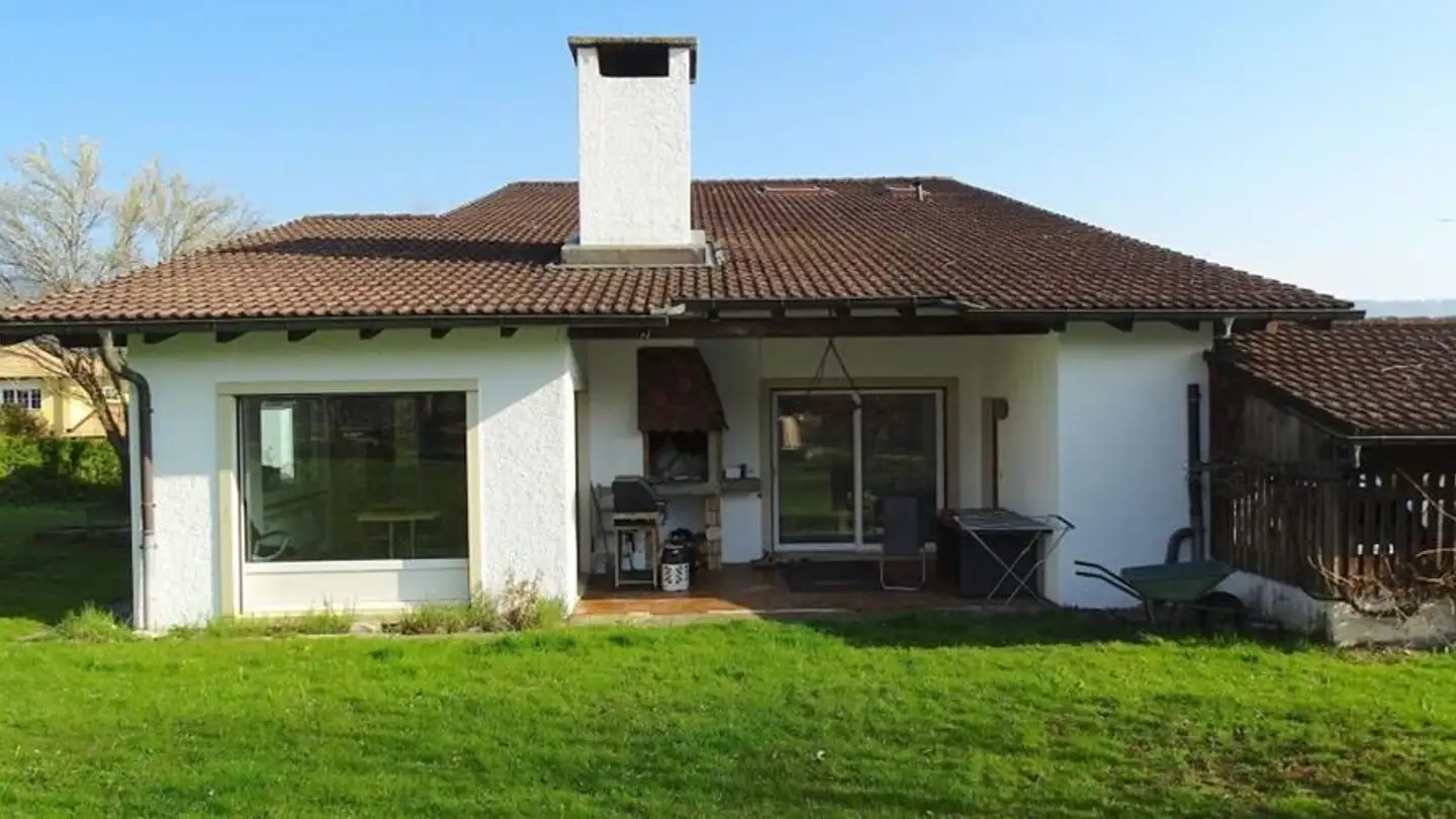 Single house for sale - 2854 Bassecourt