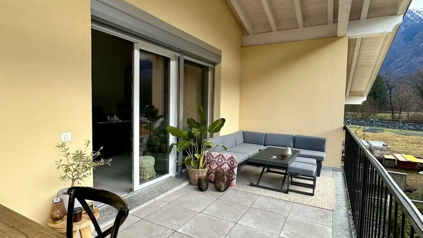 Appartement à louer - Via Scimavera, 6537 Grono - Photo 3