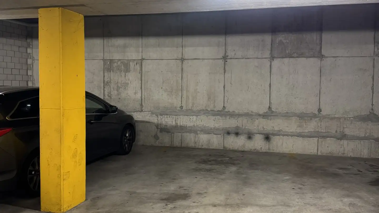 Parcheggio esterno in affitto - Wisentalstrasse 5, 8185 Winkel