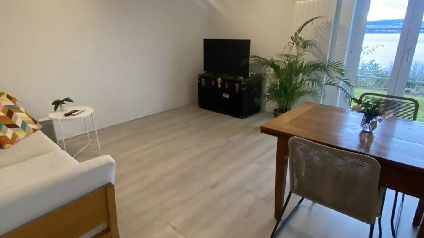 Wohnung mieten - Etzmatt 5, 6365 Kehrsiten