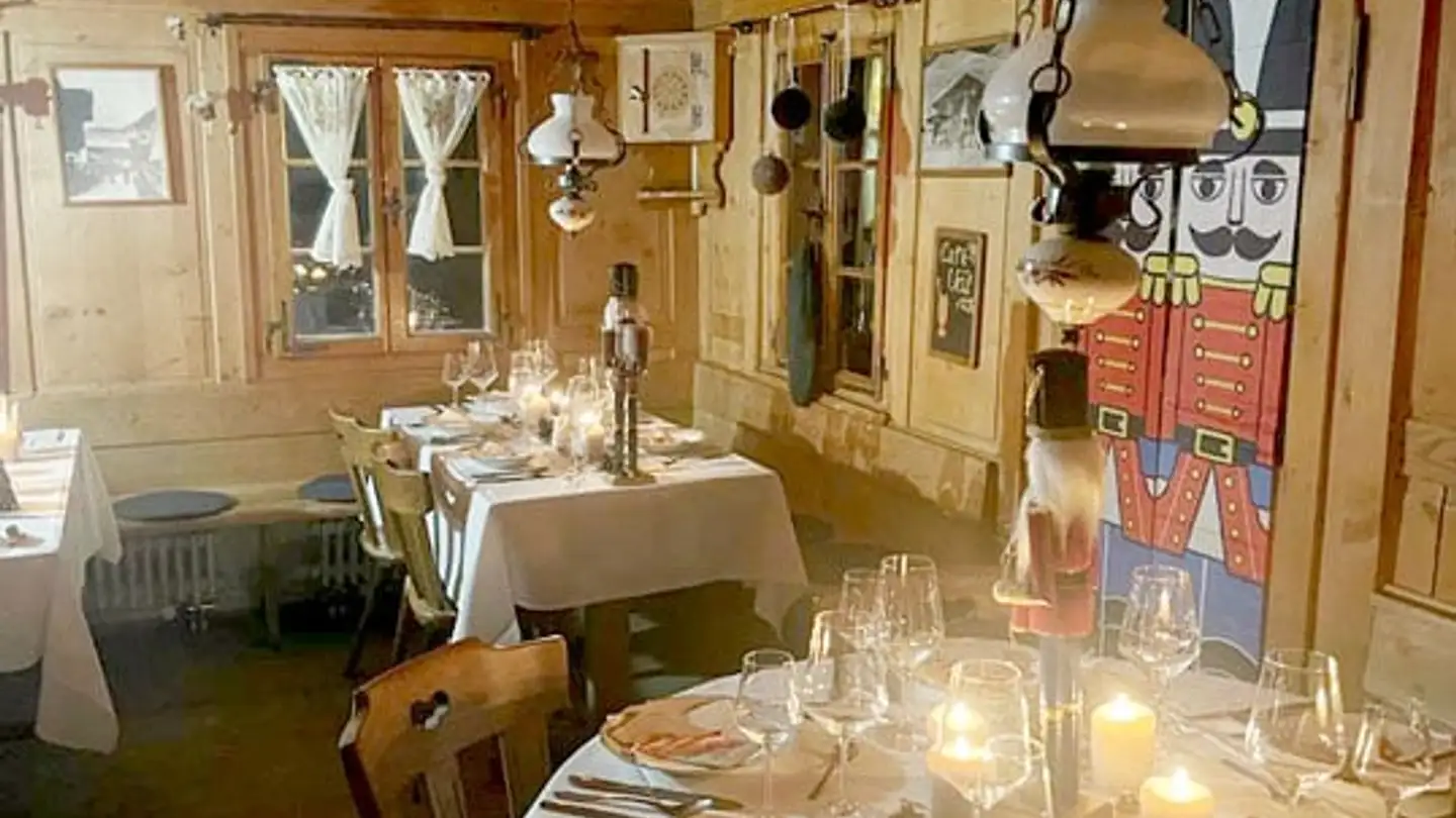 Hotel in vendita - 7173 Surrein - Photo 2