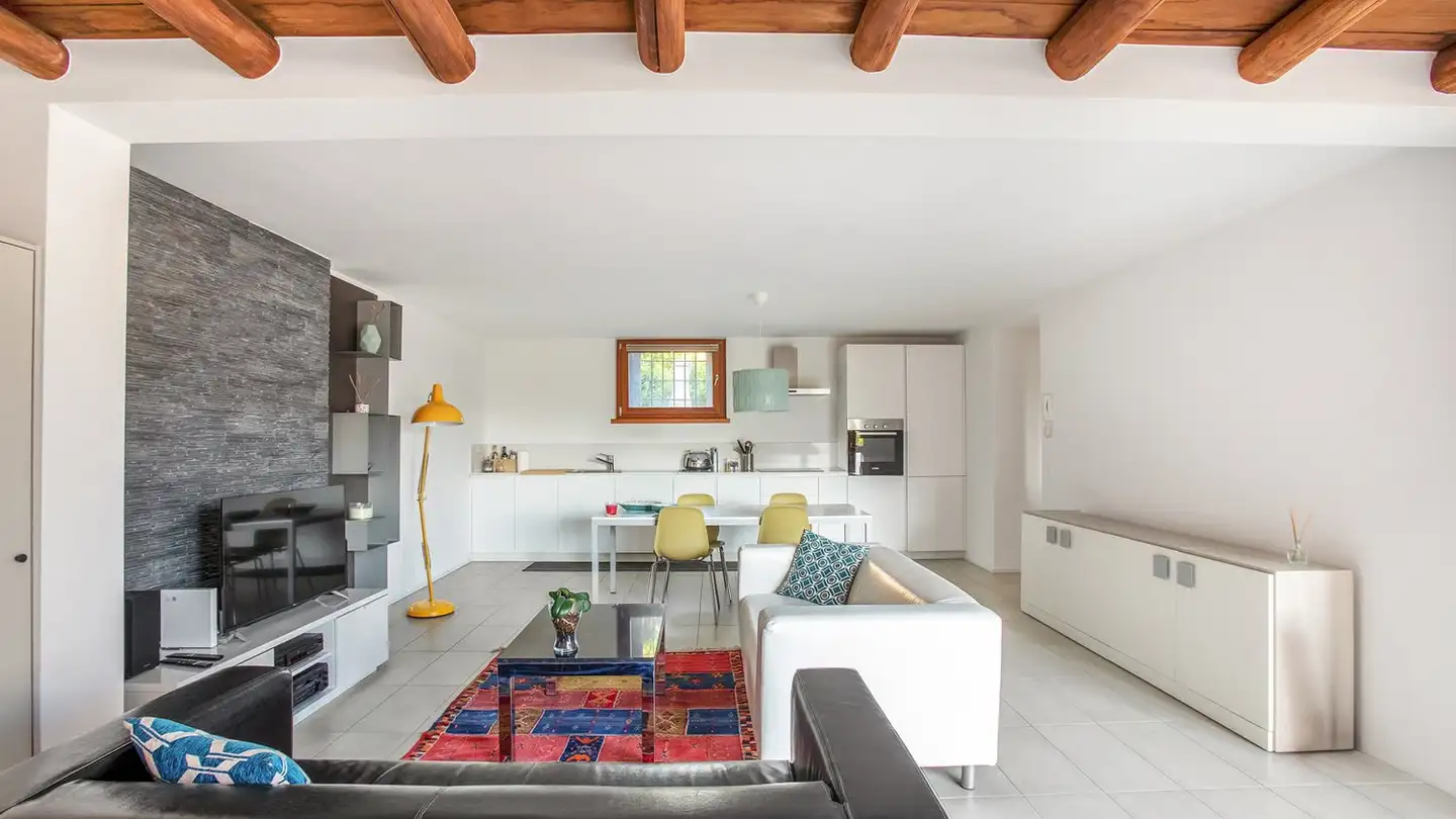 Wohnung kaufen - Via Giulia, 6855 Stabio