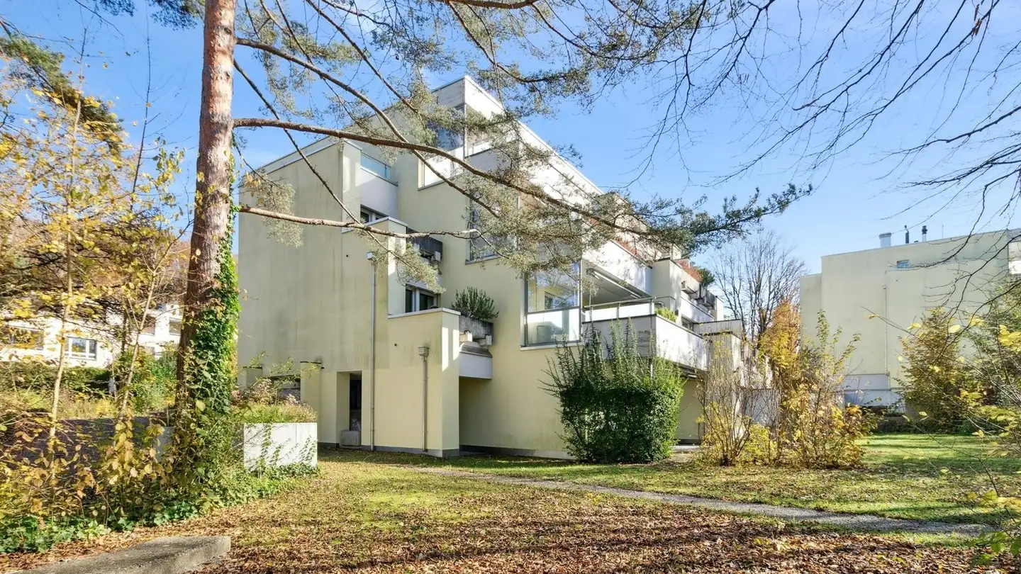 Appartement à louer - Breitacherstrasse 6, 8142 Uitikon Waldegg