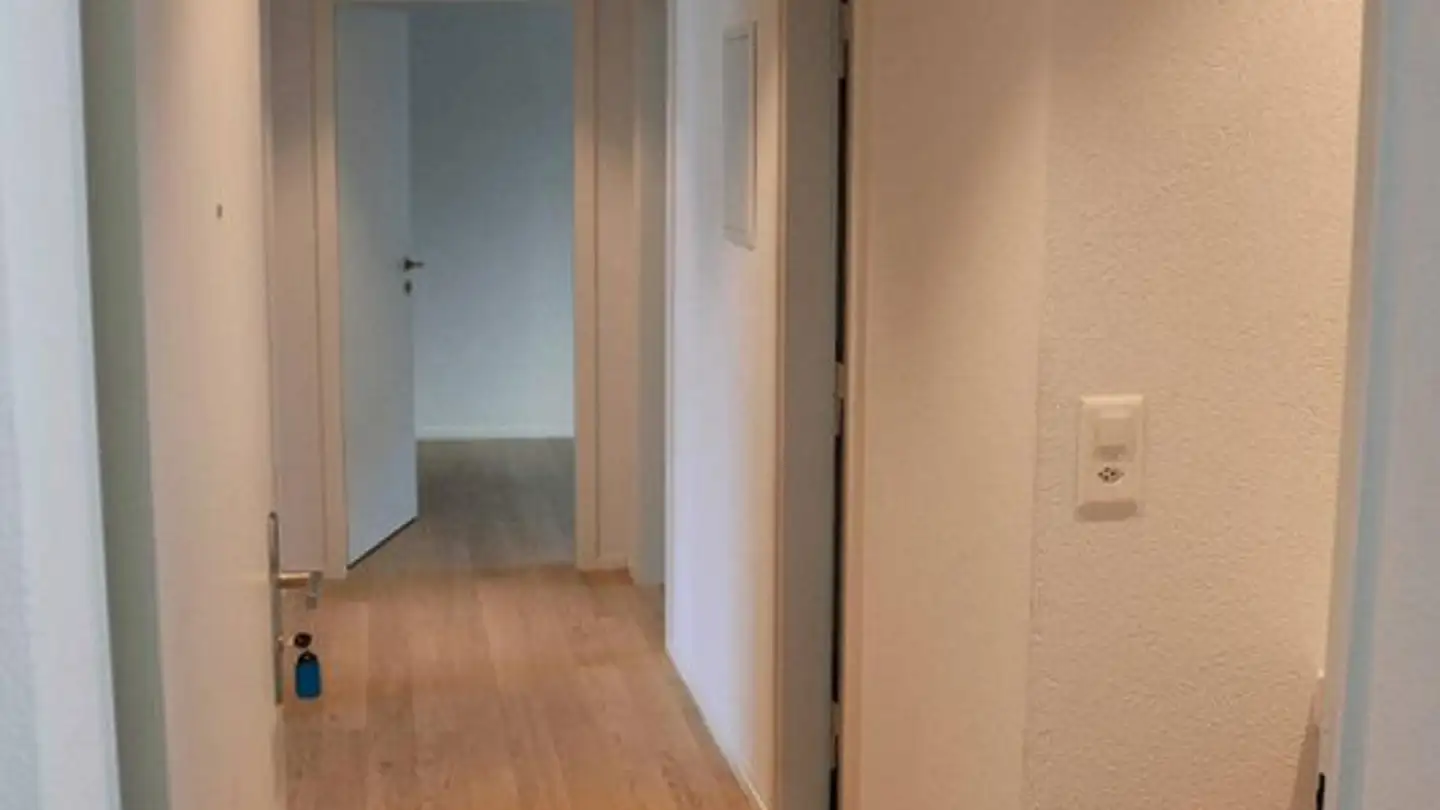 Apartment for rent - Zelgstrasse 32, 8134 Adliswil - Photo 4