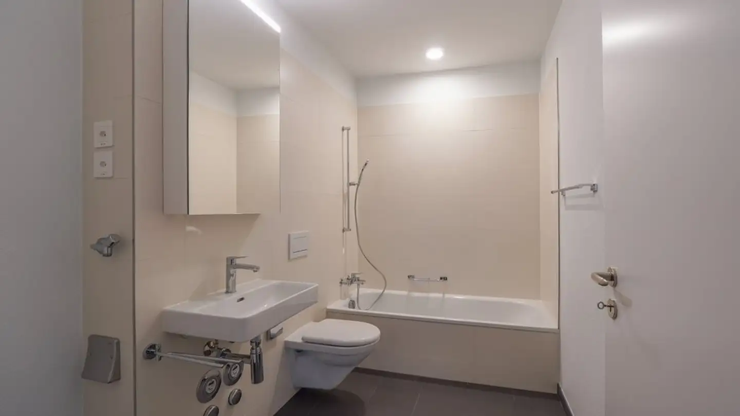 Wohnung mieten - Erzenbergstrasse 10a, 4410 Liestal - Foto 4