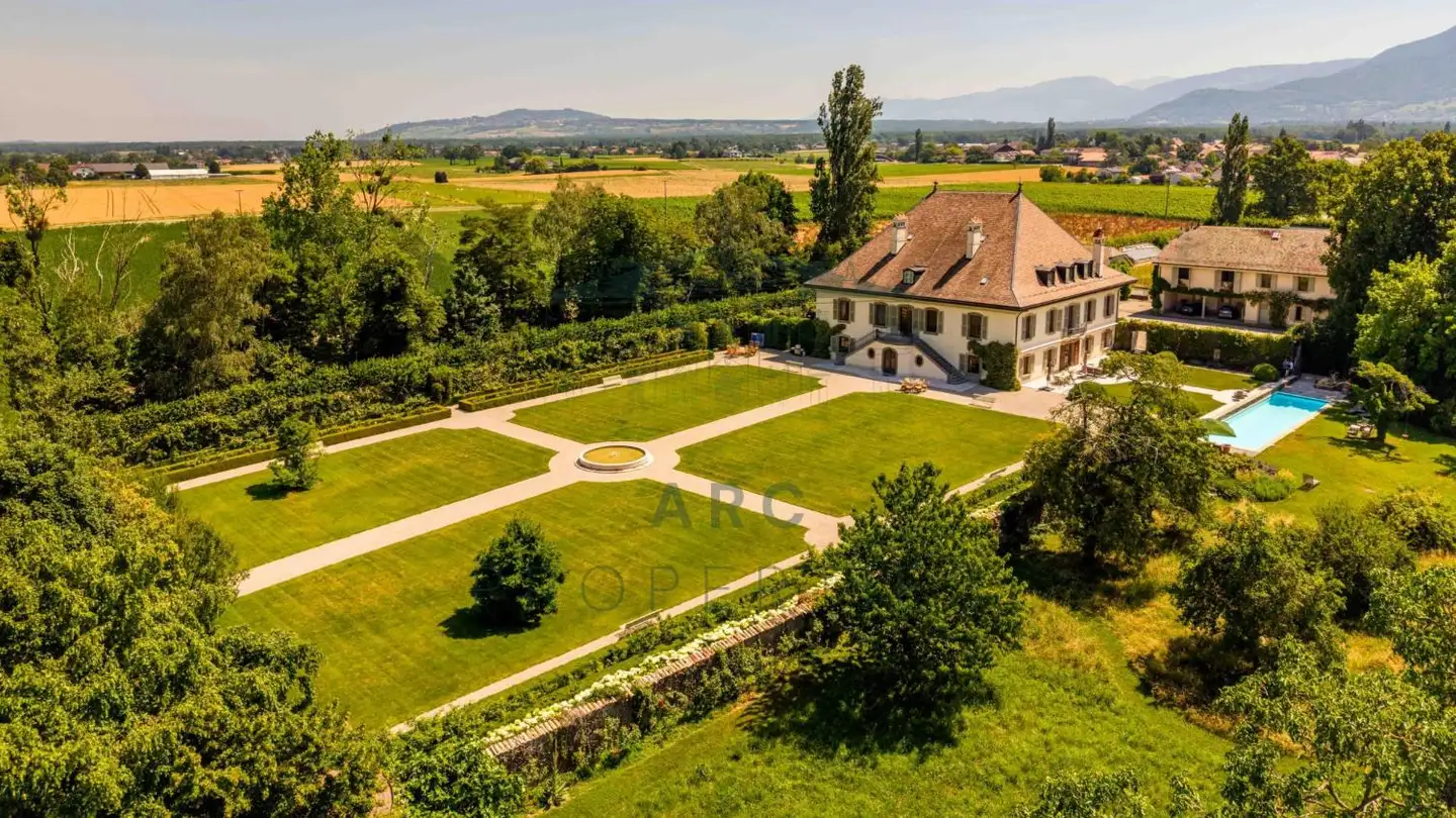 Château à vendre - 1252 Meinier